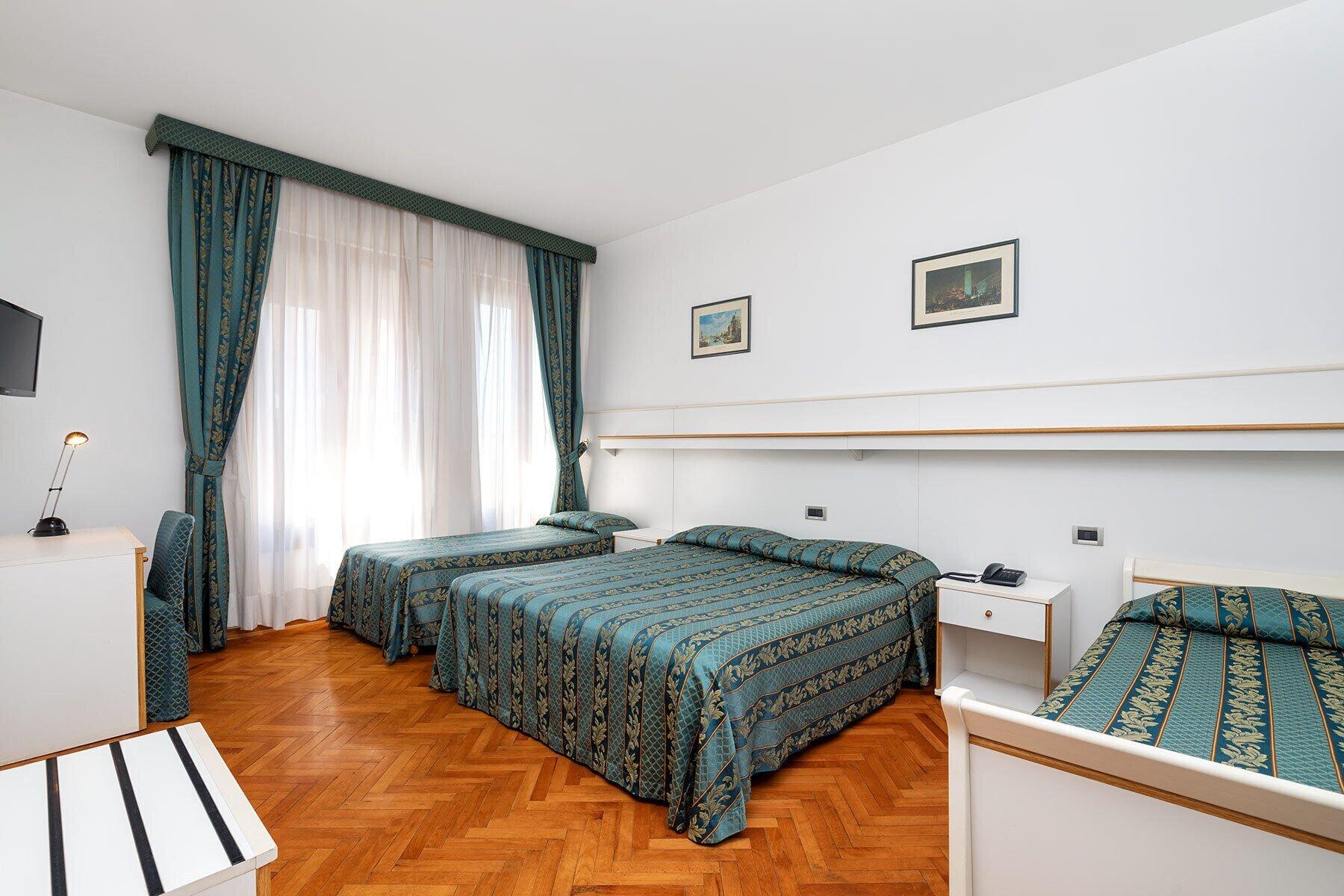 Hotel Rivamare Lido di Venezia Zewnętrze zdjęcie